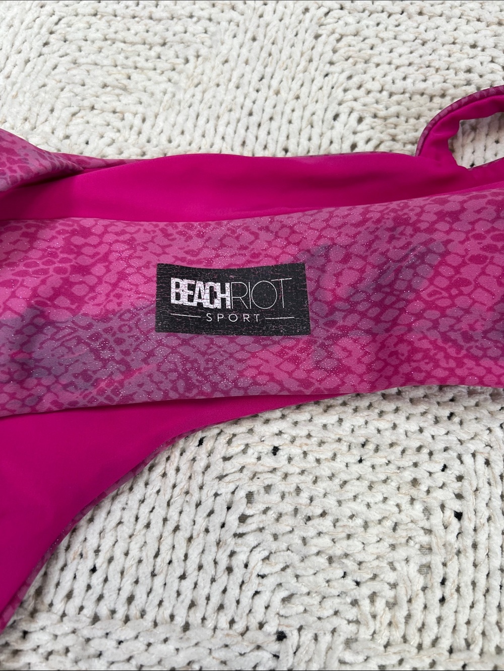 Beach Riot Fuchsia-Pink Patterned Sports Bra - Picture 3 of 10